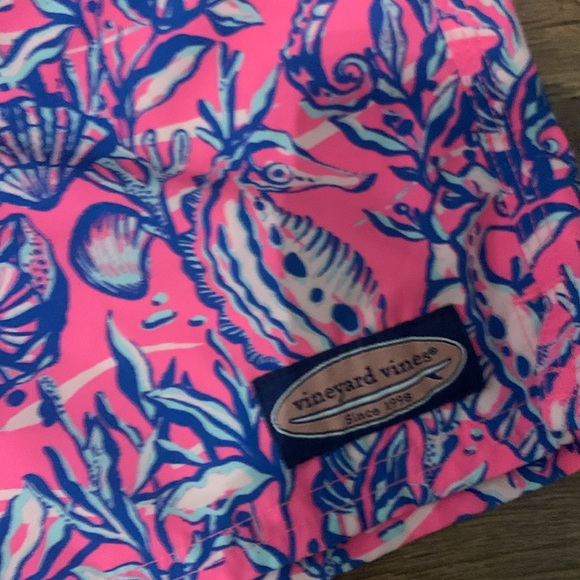 Men’s vineyard vines swim size Large - Picture 2 of 4